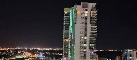 One Bed Harbour And City Views Apartment - Tourism Guide 1