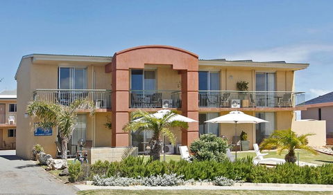 Ocean View Motel - Tourism Guide 3