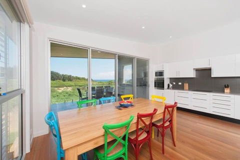 Ocean Views 41 - Tourism Guide 1