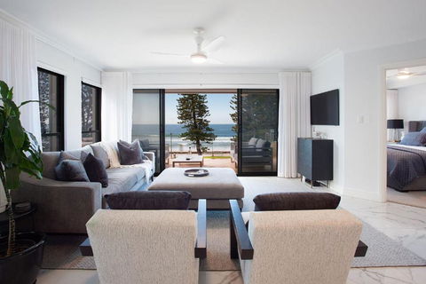 Oceanfront Oasis, Manly - Cruises Travel 0