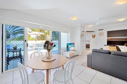Ohana Vibe Bargara - Tourism Guide 2