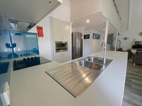 Osprey Holiday Village Unit 121 - Tourism Guide 1