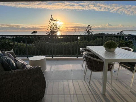 Panoramic Ocean View 2 Bed 2 Bath - Cruises Travel 0