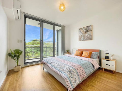 ParkView Apt & Private Parking & Close To Station - Cruises Travel 2