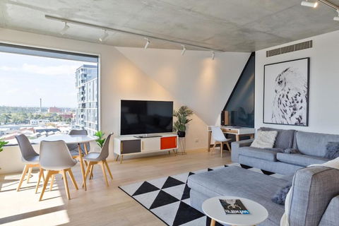 Penthouse Apartment Collingwood - Tourism Guide 0