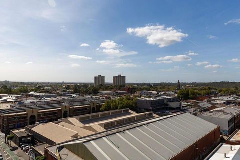 Penthouse Apartment Collingwood - Tourism Guide 1