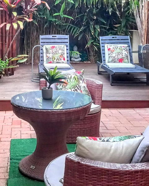 Palm Garden Villa-Apt With Tropical Courtyard At Cronulla Beach - Cruises Travel 1