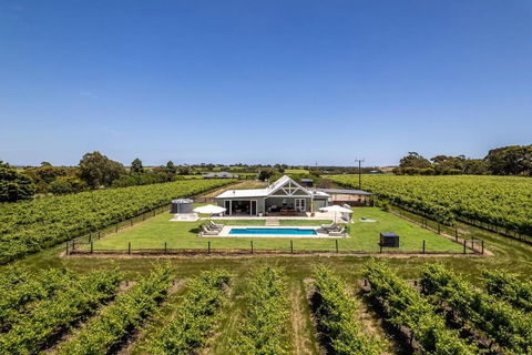 Pethick House - Travel Search 1