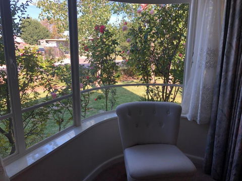 Pleasant View - Travel Agents 2