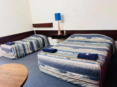 Peppercorn Motor Inn - Cruises Travel 2