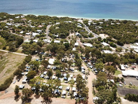 Peppermint Grove Beach Holiday Park - Travel Search 0