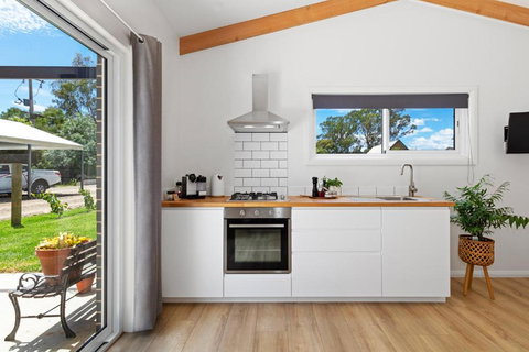 Piccolo B&B - The Perfect Getaway - Travel Agents 0