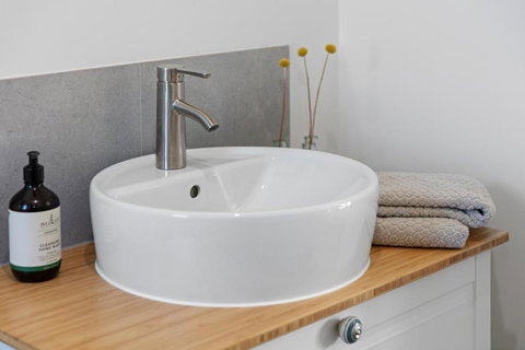 Piccolo B&B - The Perfect Getaway - Travel Agents 2