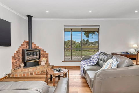 Picturesque Vineyard Farmhouse Nestled On 40-Acres - Travel Search 1