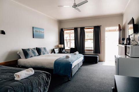 Port Albert Motel - Travel Search 2