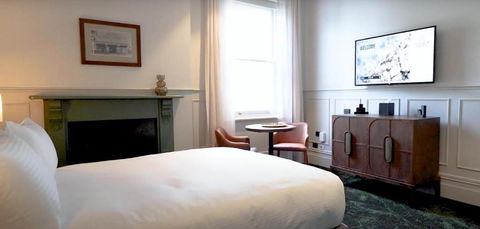 Portarlington Grand Hotel - Tourism Guide 2