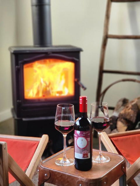 Red Door Collective - RDC Vineyard Estate, Luxury Adult Only Stay - Tourism Guide 2