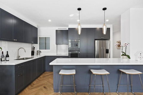 Potts Point L 2 Bedroom Stylish Retreat - Cruises Travel 0