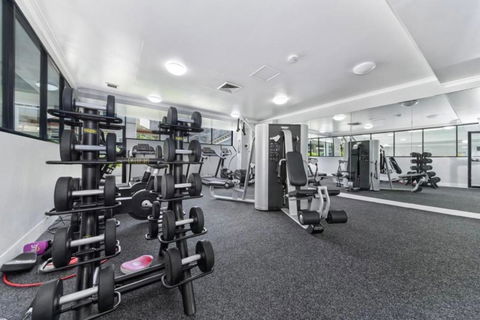 Premium Location In City Centre Sydney With Free Swimming Pool & Gym - Cruises Travel 2