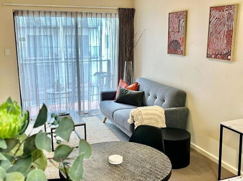 Prime Location 1 Bdr Apt In Perth - Travel Agents 3
