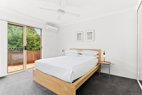 Pristine 2-Bed Near Marrickville Village - Cruises Travel 2