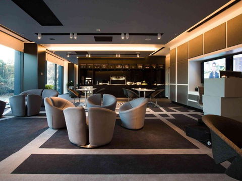 Pullman Sydney Airport - Travel Search 2