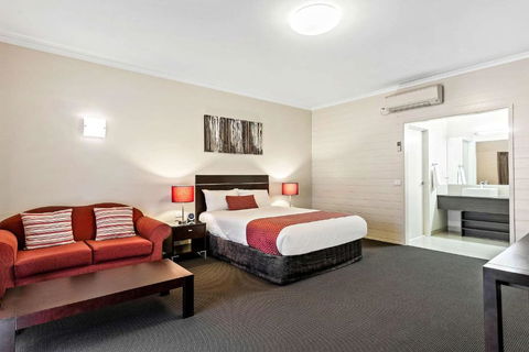 Quality Inn Colonial - Travel Search 2