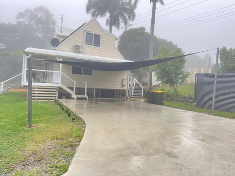 Quiet, Cozy And Calm 3 Bedroom House. - Tourism Guide 3
