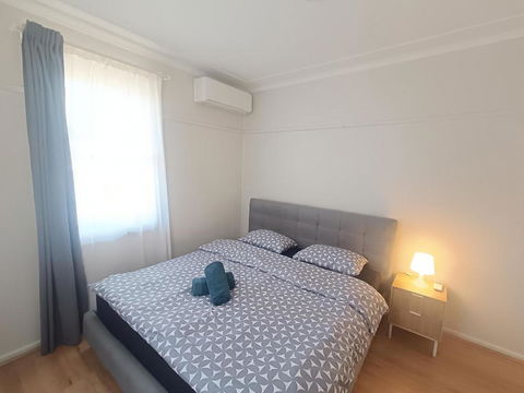 Quiet Room With Air Conditioning - E4 - Cruises Travel 2