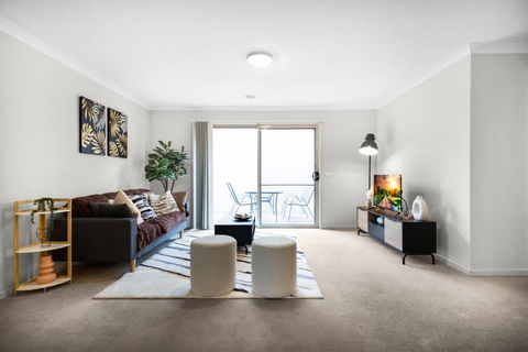 Quite&beautiful 4br2ba House By Sanctuary Lake - Travel Search 2