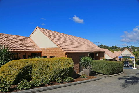 Quality Hotel Robertson Gardens - Travel Search 3