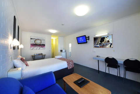Aspley Motor Inn - Tourism Guide 2