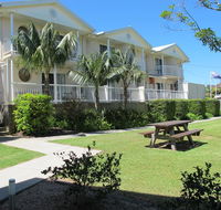 Aston Hill Motor Lodge - Travel Agents