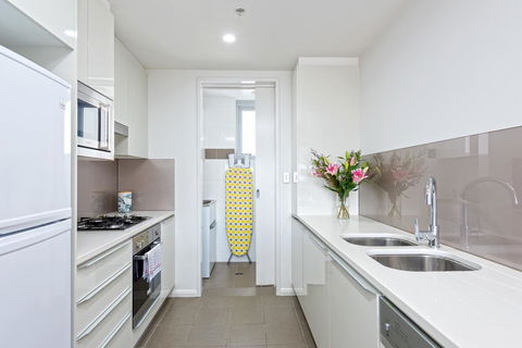 Astra Apartments North Sydney - Travel Agents 3