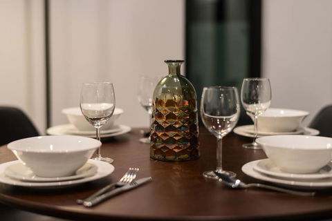 Astrina Box Hill 2 Bed Apartment - Tourism Guide 3