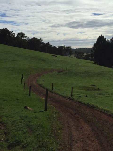 Atina Rocks Country Homestead - Tourism Guide 1