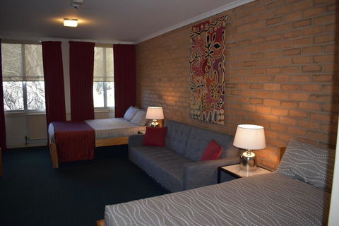 Attunga Alpine Lodge & Apartments - Travel Search 3