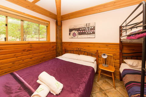 Augusta Sheoak Chalets - Travel Search 3