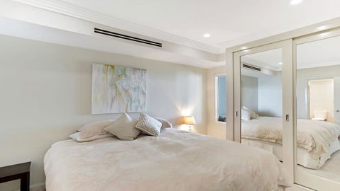 Aura Apartment With Spectacular Views! - Travel Agents 3