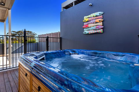 Aura Unit 10 - Shoal Bay - Tourism Guide 0