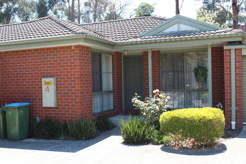 Australian Home Away Ringwood Bardia - Tourism Guide 0