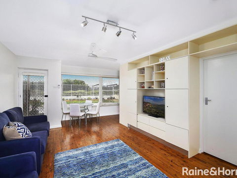 Avoca Beach Haven - 5/161 Avoca Drive, Avoca Beach - Cruises Travel 2