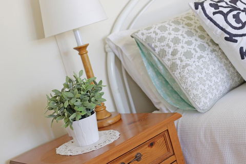 Avondale Cottage - Travel Agents 0