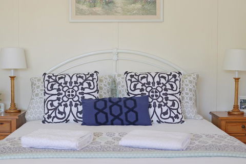 Avondale Cottage - Travel Agents 3