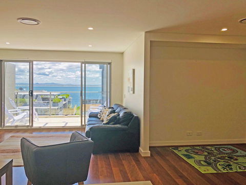 Avra Seabreeze', 503/4-8 Bullecourt Street - Travel Agents 1