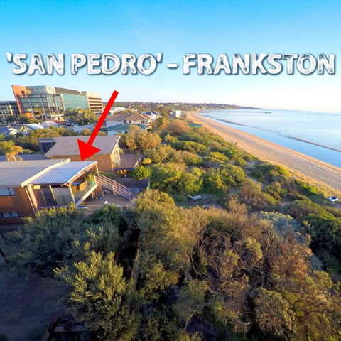 Award Winning Beach Front Retreat - Tourism Guide 3