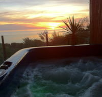 Award Winning Beach Front Retreat - Travel Agents
