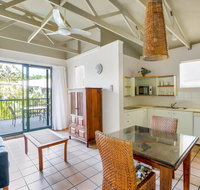 Baden 11 - Rainbow Shores Couples Beachside Escape Aircon Pools - Tourism Guide