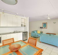 Baden 61 - Rainbow Shores Air conditioned Unit Walk To Beach Pool Tennis court - Travel Search