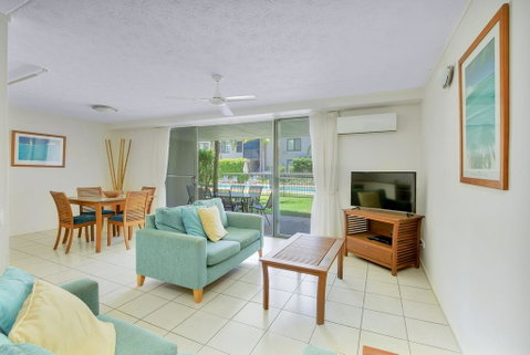 Baden 65 - Rainbow Shores, Overlooking Lap Pool, Ground Floor, Air Conditioning - Tourism Guide 2